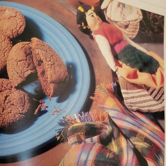 Better Homes and Gardens Christmas Round the Corner 1994. - Picture 6 of 7